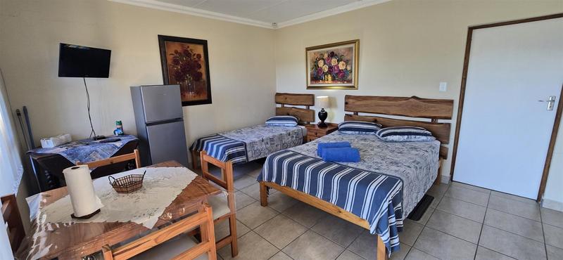 4 Bedroom Property for Sale in Southern Cross Western Cape